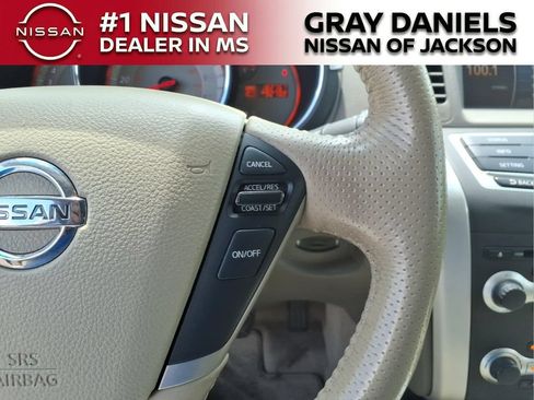 Used 2009 Nissan Murano SL w/ Technology Pkg FWD image 15