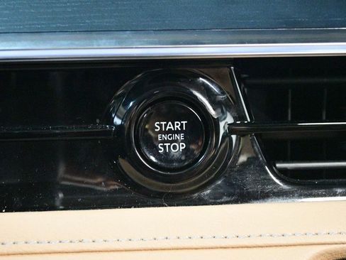 Used 2025 INFINITI QX80 Sensory image 64