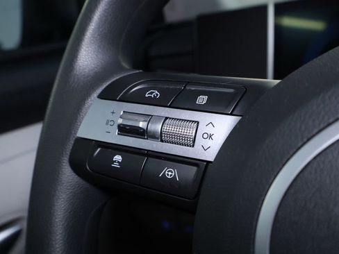 Used 2025 Hyundai Tucson SEL image 19