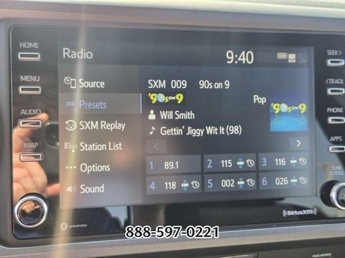 Used 2022 Toyota Tacoma TRD Off-Road AWD/4WD image 23