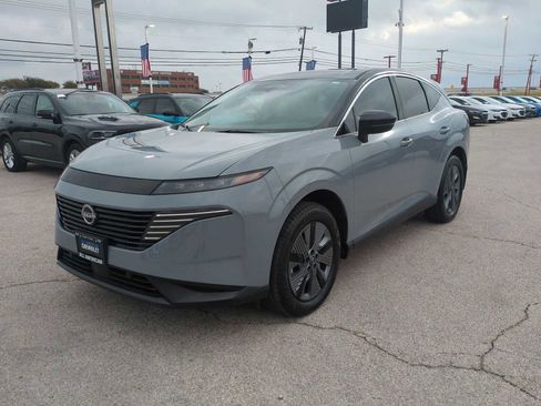 Used 2025 Nissan Murano SL w/ Cargo Package image 4