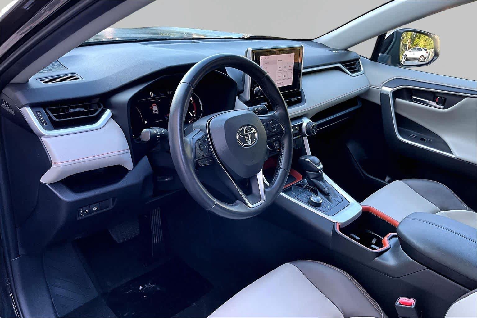 Certified 2024 Toyota RAV4 Adventure AWD/4WD image 18