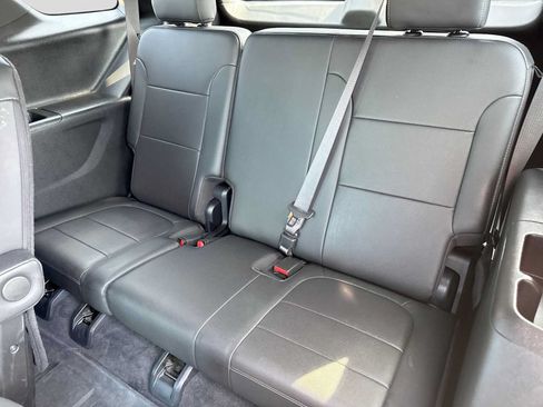 Used 2023 Chevrolet Traverse Premier w/ Redline Edition AWD/4WD image 21