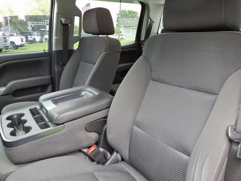 Used 2018 Chevrolet Silverado 1500 LT w/ Rally 2 Edition AWD/4WD image 14