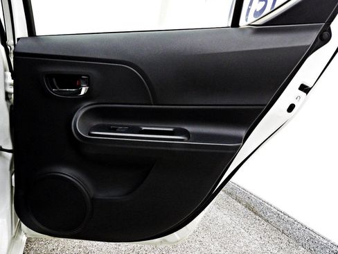 Used 2016 Toyota Prius C Four image 17