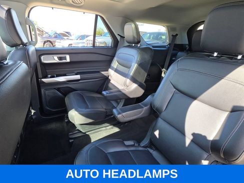 Used 2022 Ford Explorer Limited w/ Equipment Group 301A AWD/4WD image 20