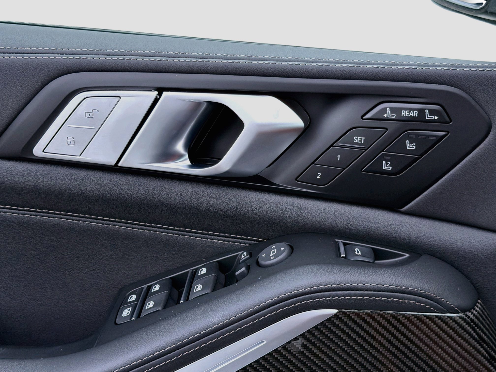 New 2027 BMW X7 M60i AWD/4WD image 25