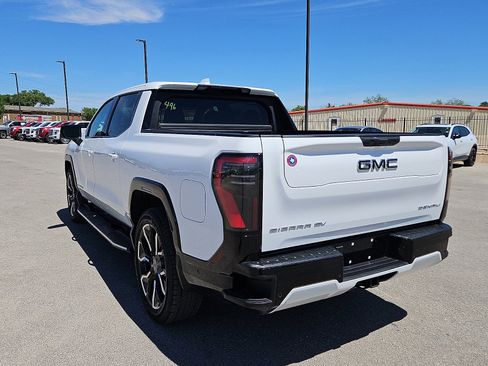 New 2025 GMC Sierra EV Denali image 3