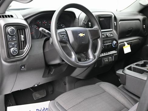 Used 2024 Chevrolet Silverado 1500 Custom image 15
