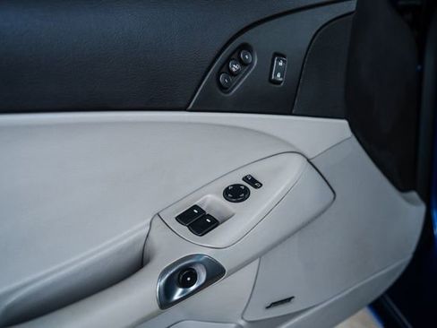 Used 2006 Chevrolet Corvette Coupe w/ Preferred Equipment Group image 57