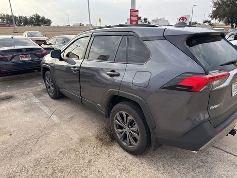 Used 2024 Toyota RAV4 Limited image 4