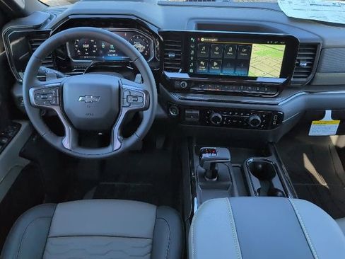 New 2026 Chevrolet Silverado 1500 ZR2 image 4