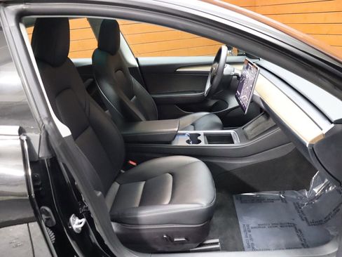 Used 2023 Tesla Model 3 Standard Range image 54