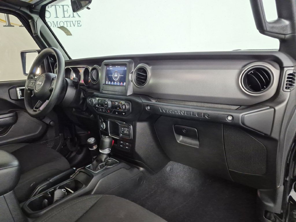 Used 2023 Jeep Wrangler Unlimited Sport AWD/4WD image 35