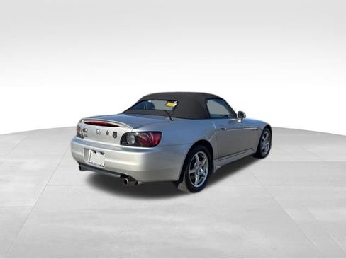 Used 2002 Honda S2000 image 5