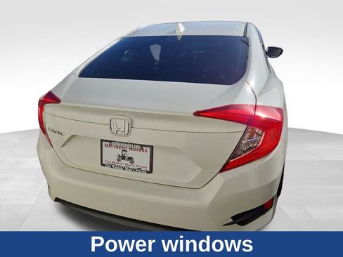 Used 2017 Honda Civic EX image 5