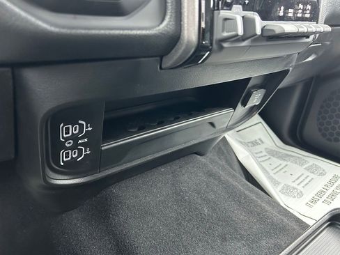 New 2026 RAM 2500 Tradesman AWD/4WD image 27