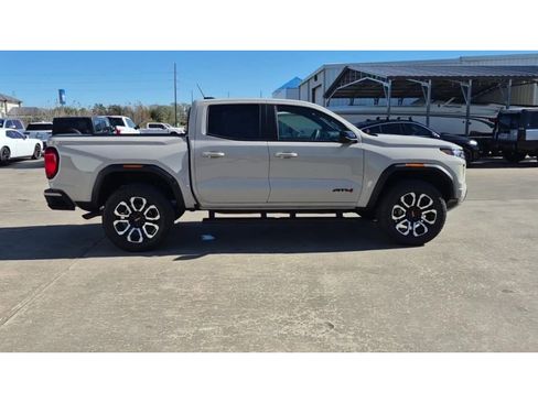 New 2026 GMC Canyon AT4 w/ Nightfall Essentials Package image 9