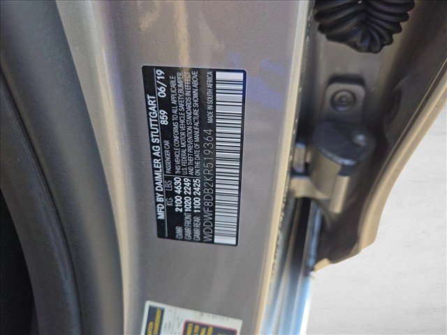 Used 2019 Mercedes-Benz C 300 Sedan image 23