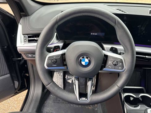 Used 2025 BMW X1 xDrive28i w/ M Sport Package image 21