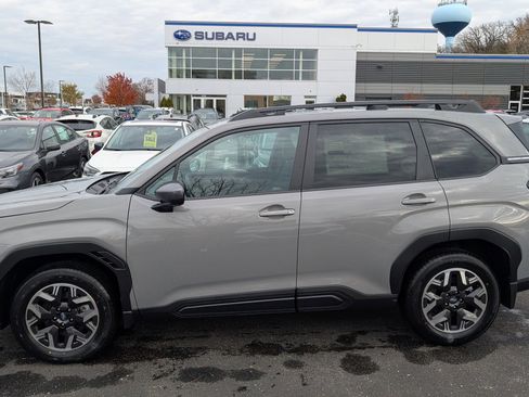 New 2026 Subaru Forester Premium image 4