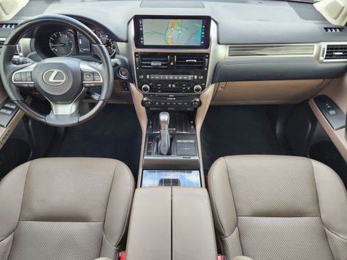 Used 2023 Lexus GX 460 Luxury w/ Sport Design Package AWD/4WD image 23