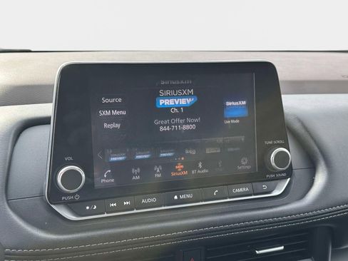 Used 2023 Nissan Rogue SV w/ SV Premium B Package image 27
