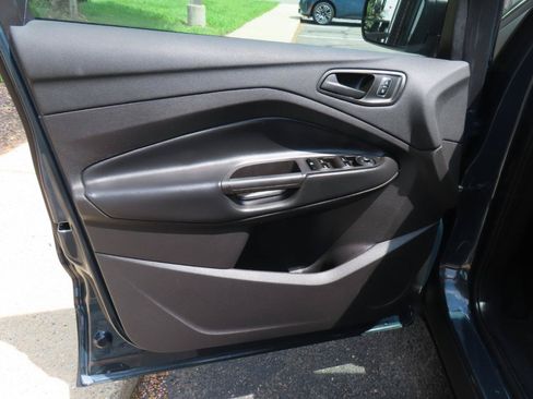 Used 2019 Ford Escape S FWD image 16