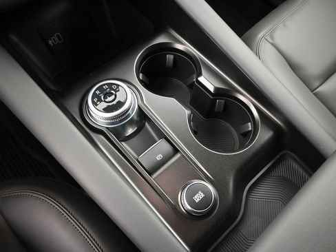 New 2026 Ford Explorer Active w/ Active Comfort Package image 19