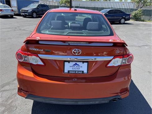 Used 2013 Toyota Corolla S Special Edition FWD image 4