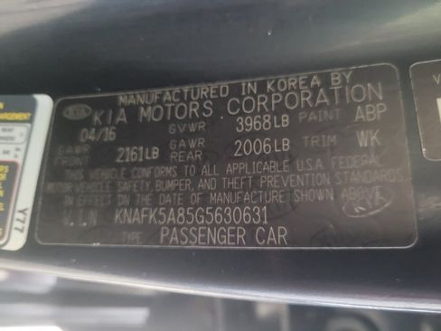 Used 2016 Kia Forte LX FWD image 33