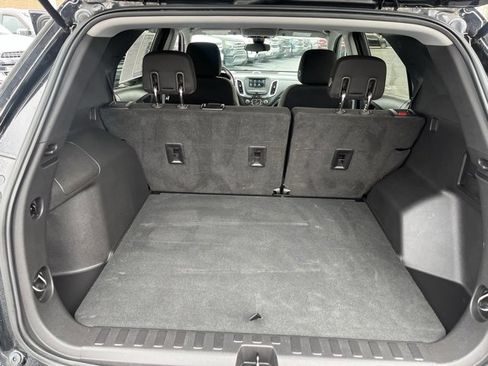 Used 2019 Chevrolet Equinox LT image 18