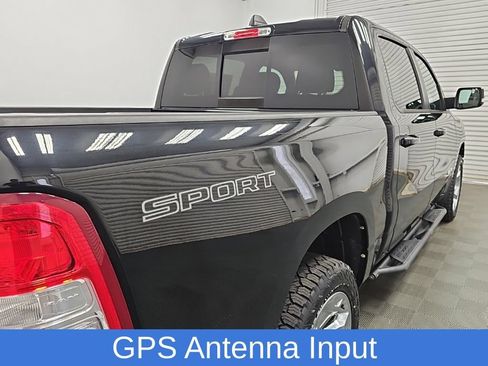 Used 2022 RAM 1500 Big Horn AWD/4WD image 12