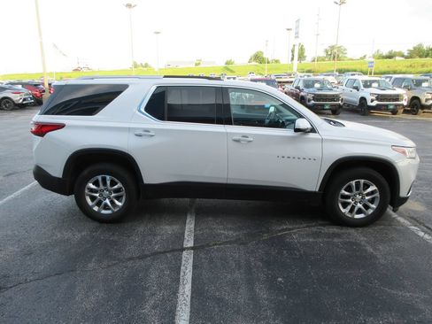 Used 2018 Chevrolet Traverse LT FWD image 6