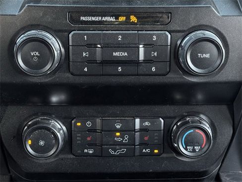 Used 2019 Ford F150 XLT w/ Equipment Group 302A Luxury image 19