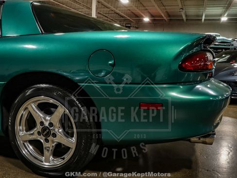 Used 1997 Chevrolet Camaro Z28 RWD image 37