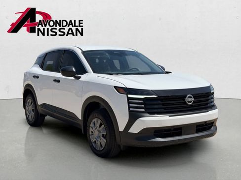 New 2026 Nissan Kicks S FWD image 10