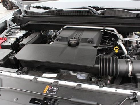 New 2025 GMC Canyon Elevation w/ Convenience Package image 50