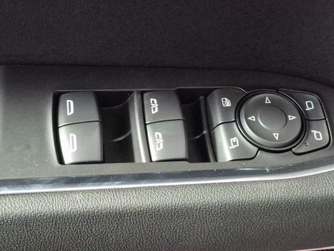 New 2026 Chevrolet Silverado 1500 LTZ w/ LTZ Premium Package image 14