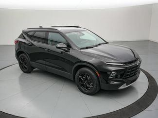 Used 2023 Chevrolet Blazer LT w/ Convenience Package FWD video 2