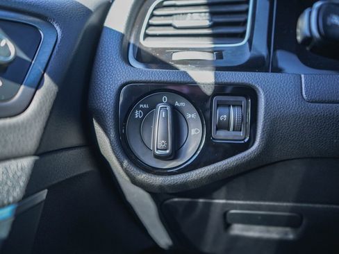 Used 2018 Volkswagen GTI Autobahn image 14