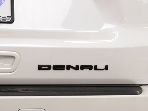 Used 2023 GMC Yukon Denali Ultimate AWD/4WD image 24