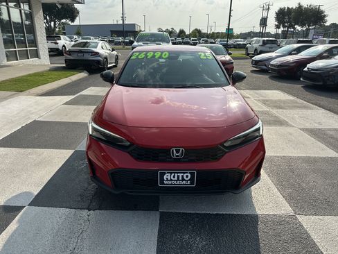 Used 2025 Honda Civic Sport image 2
