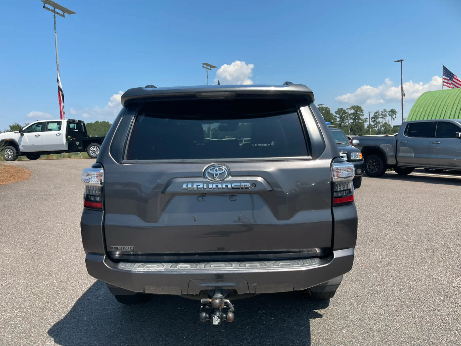 Used 2020 Toyota 4Runner SR5 AWD/4WD image 6