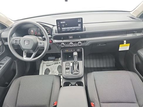 New 2026 Honda CR-V EX image 9