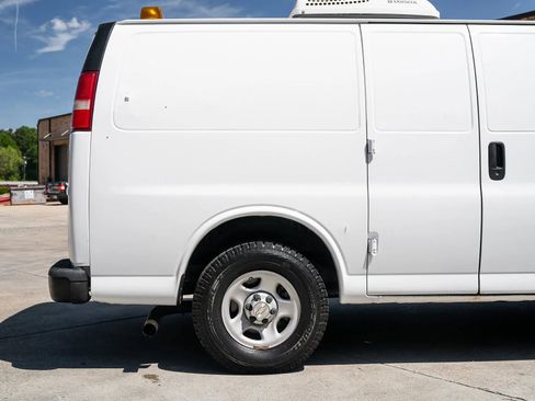 Used 2007 Chevrolet Express 1500 RWD image 11