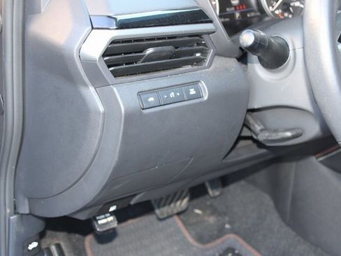 Used 2023 Nissan Altima 2.5 SR w/ SR Premium Package image 22