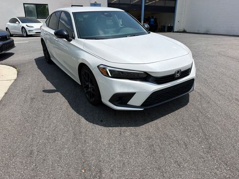 Used 2024 Honda Civic Sport image 16