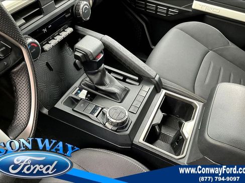 Used 2024 Toyota Tacoma TRD Off-Road image 21