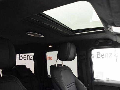 Certified 2025 Mercedes-Benz G 550 image 17